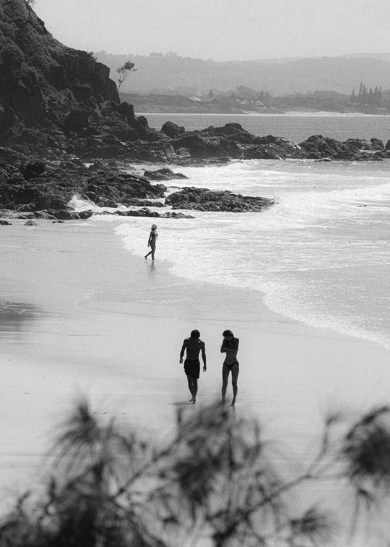 Lovers By The Sea